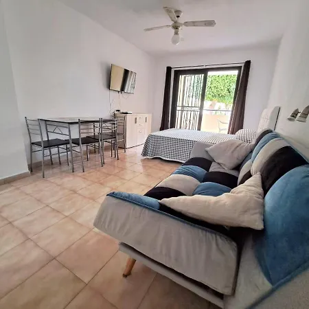 Bonito Estudio En Cristianos En Complejo Con Piscina Y Cerca De Playa Appartamento Los Cristianos (Tenerife)
