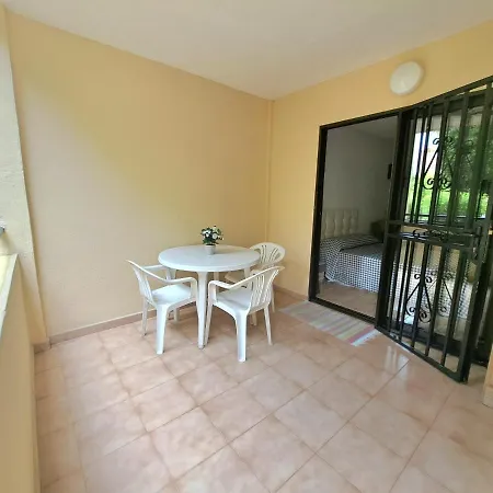 Daire Bonito Estudio En Cristianos En Complejo Con Piscina Y Cerca De Playa Los Cristianos (Tenerife)